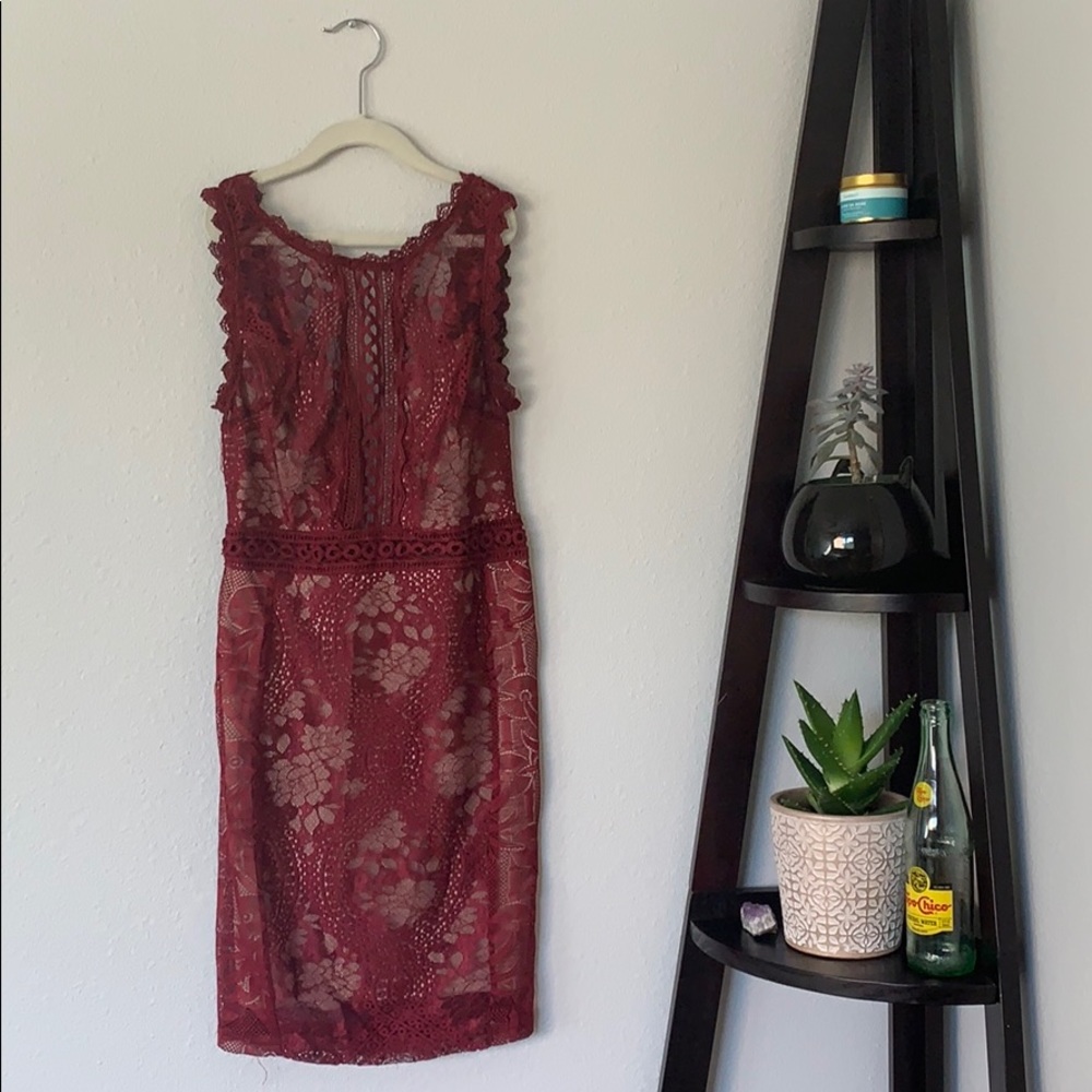 A’Gaci Maroon Lace Dress
